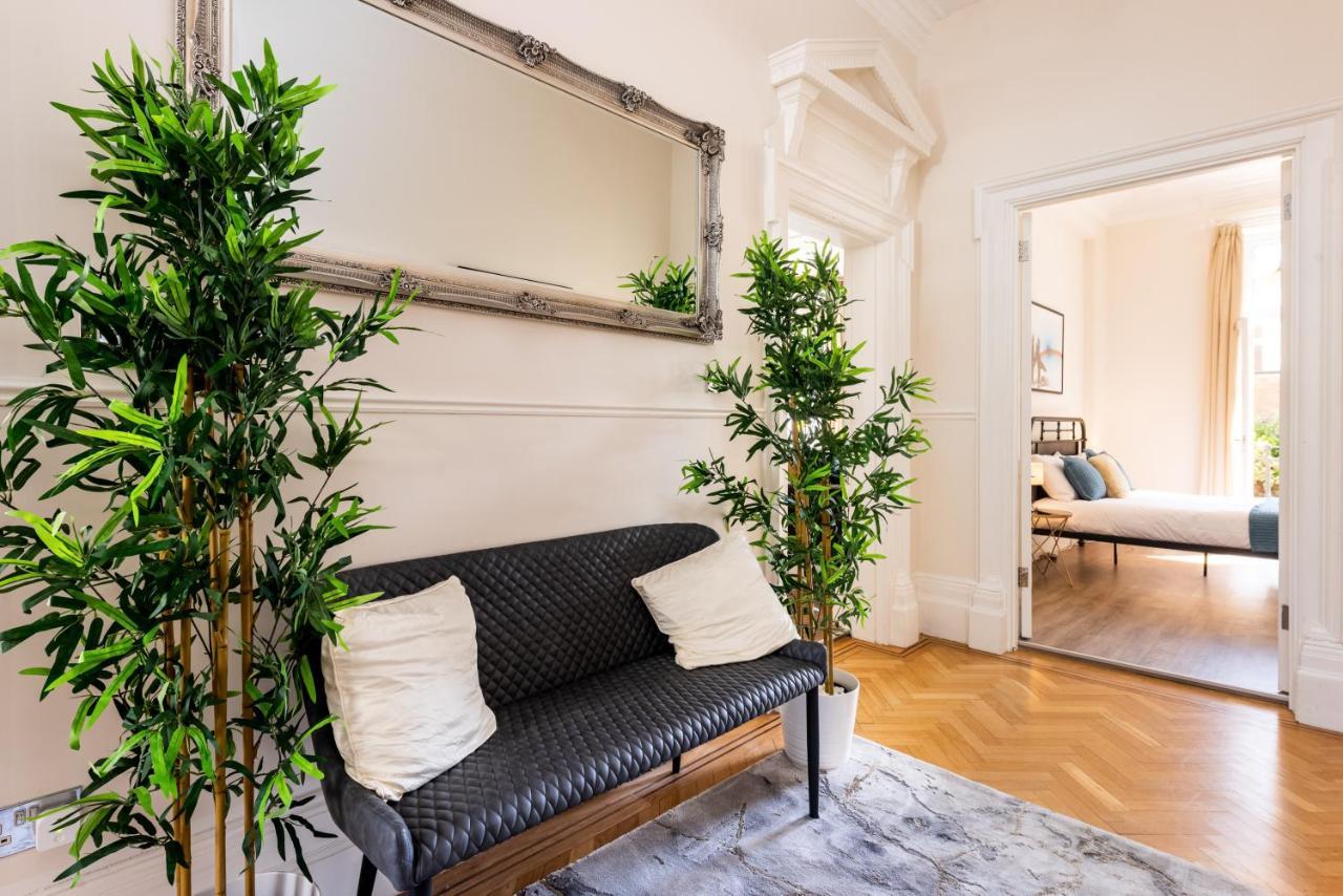 3 Bedroom Garden Apartment Opposite The Beach Brighton Eksteriør bilde