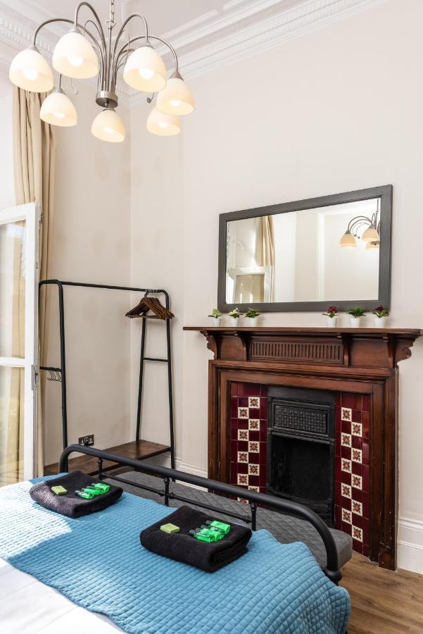 3 Bedroom Garden Apartment Opposite The Beach Brighton Eksteriør bilde